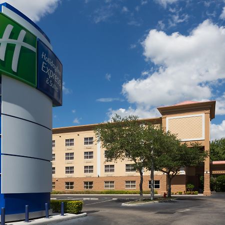 Holiday Inn Express & Suites Plant City By Ihg Exterior photo